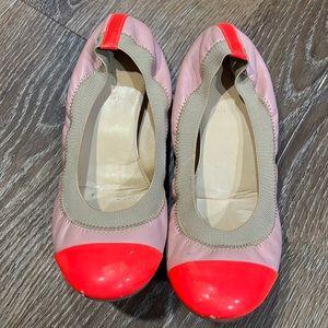 Used pink jcrew flats. Made in Italy.